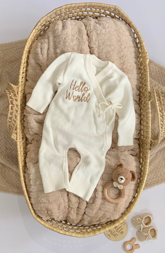 Hello World Newborn Romper – Coming Home Outfit